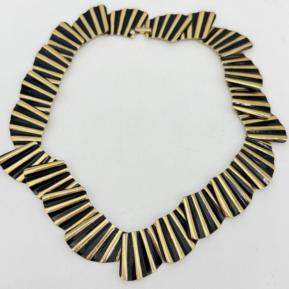 Vtg Sarah Coventry Cleopatra Style Necklace Gold Tone Runway Modernist‎ FAME
